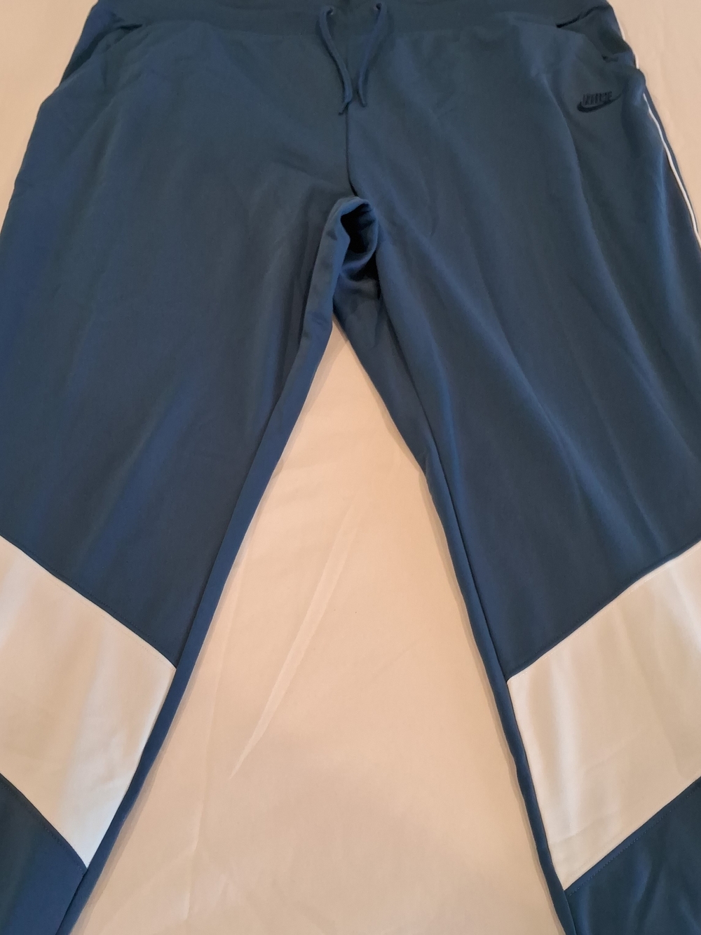 Nike Blue Womens Standard Fit Jogger Pants with White Swoosh Tag - Picture 14 of 16
